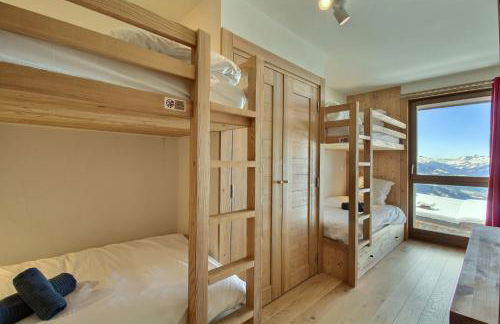 ARC 1600, LE RIDGE, Appartement 10 personnes Duplex Vue Montagne - ski aux pieds - Sauna, Hammam, Piscine, Salle de salle de sport-fitness - Foto 30