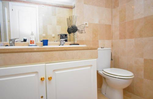 Beautiful Apt with Golf & Lake Views Mijas Golf - Photo 22