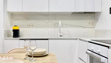 Puerta de Toledo VII - Apartamento de 2 dormitorios con Balcón - Foto 3