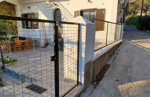 Poros Seaside Suite - Photo 16