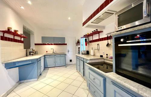 Villa avec Piscine et Vues Imprenables - Foto 13