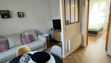 Appartement moderne et cosy , 5 min de la gare de RER D , remise des clés en main propre, Immeuble familial - Foto 5