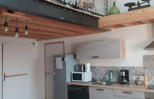 Gîte nature 7 pers avec grand jardin vue forêt & randonnées - Foto 8