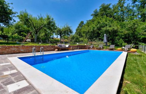 Cozy Home In Kupljenovo - Foto 10