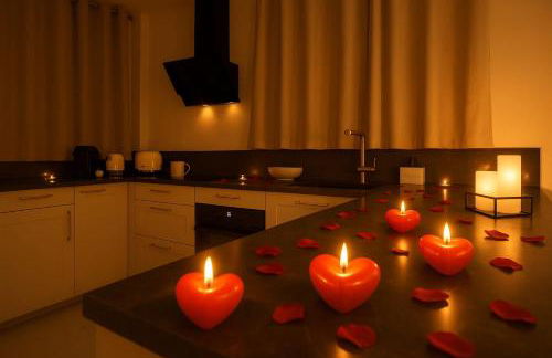 Love Room Royan - Foto 8