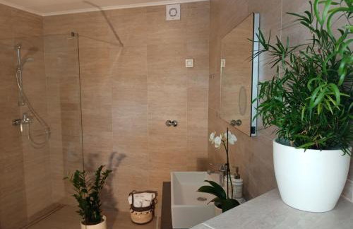 Villa Nona Tamara with Astonishing Sea & Mountains View - Foto 25