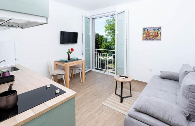 Romantic Studio in Zadar With City and Garden Views - Photo 11