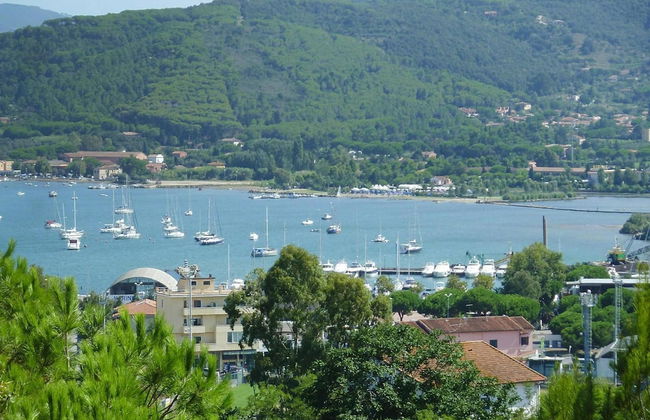 Apartment in Capoliveri Near Sandy Beaches - Foto 28