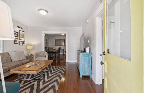 Historic Family Home *Walk to Bars & Restaurants* - Foto 11