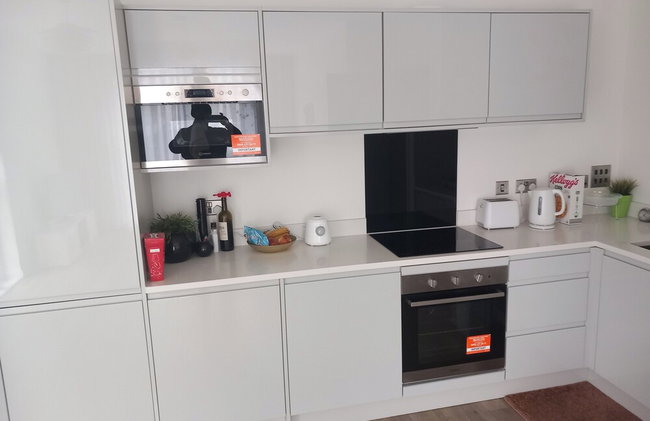 Tranquil Loughton Apartment Retreat - Foto 11