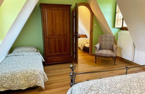 Charming 19th Century Farmhouse with Pool - Foto 38