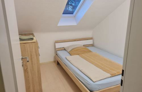 Oli-DGR, Monteurwohnung - Foto 10