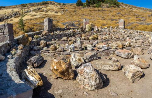 Mountain Voyage Residences - Serene Lesvos Retreats - Photo 6