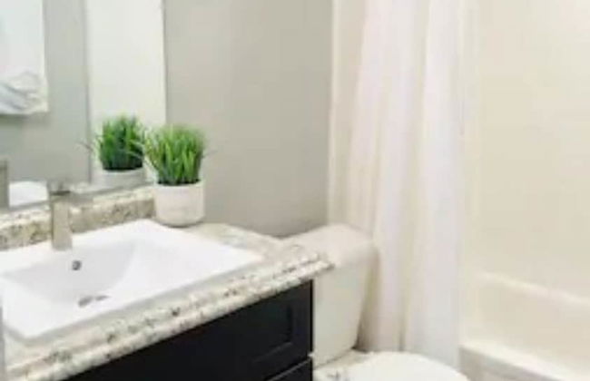 2 Bedroom Apartment near OU - Photo 18