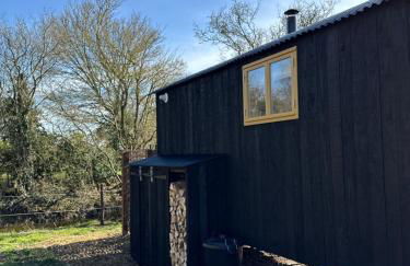 'Russet' Hut on fruit farm - Foto 18