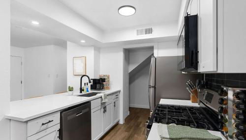 Walk to Zilker Park & SoCo - Austin's Best - Foto 3