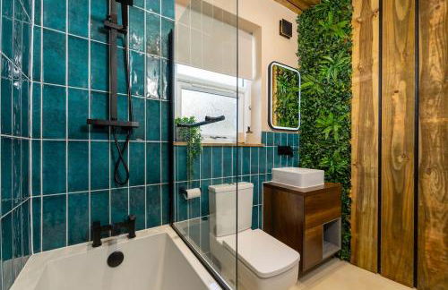 Sleeps 10 House near Bike Park Wales - Photo 18