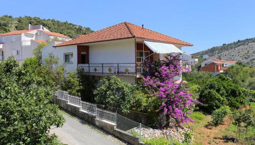 Romantic Apartment With Sea View Vinišće, Dalmatia - Foto 2