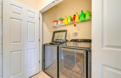 6 Mi to Charlotte Motor Speedway Home with Fire Pit - Foto 27