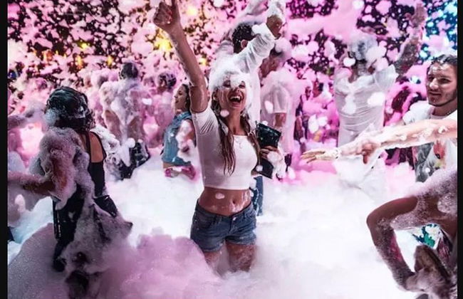 Da Alanya e Side: trasferimento al tour in barca della discoteca notturna - Foto 11