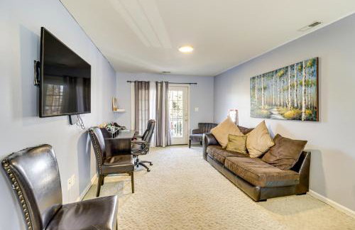 Walk to Lake and Boat Ramp Central Gem in Annapolis - Foto 16