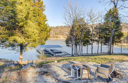 Lakefront Gem Dock and Hot Tub in Jacksboro - Foto 40