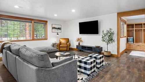 Sisters Basecamp - Meredith Lodging - Photo 3