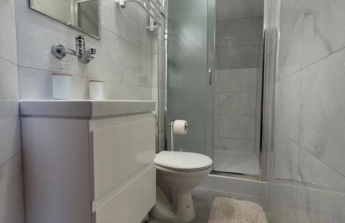 Dom Nad Jeziorem Staw - Foto 8