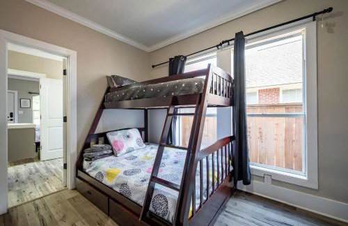 4BR HOME SLEEPS 13 DOWNTOWN/Pet Friendly/EVCharger - Foto 21