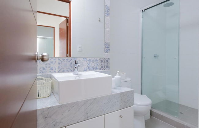 Spectacular 3BR 2BA Parking - Foto 15