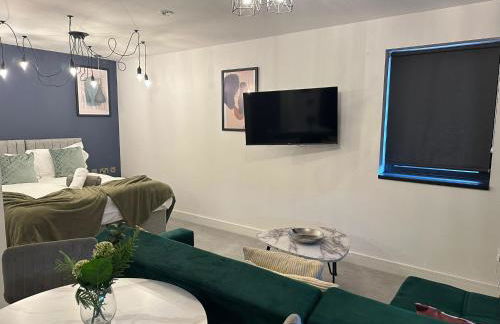 Adam Court Apartments - PE1 - Contractor Friendly - Choice of Studios or 1 Bed Apartments - Free Parking - Sofa Beds - Sky TV - Full Kitchen - Washer Dryer - WiFi - Foto 44