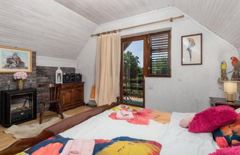 Nice Home In Krivi Put With Wifi - Foto 22