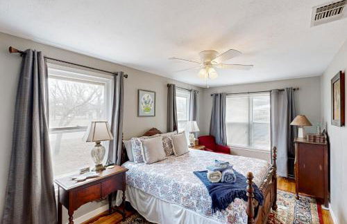 Play Room, Patio and Fire Pit! Cozy Kerrville Home - Foto 12