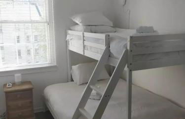 University and Central Edinburgh - Photo 20