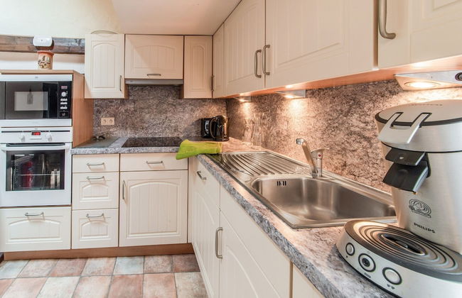 Characteristic Holiday Home in Cherain With Balcony - Foto 42