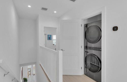 Oceanfront Islamorada Townhome with Dock and Pool - Foto 27