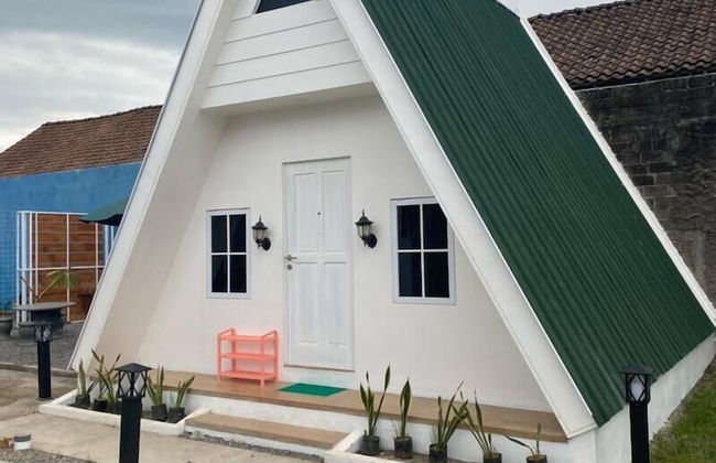 Tropical House and Mini Golf Yogyakarta - Foto 16