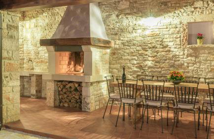 Beautiful Heritage Villa Croc with pool in Buje - Foto 20