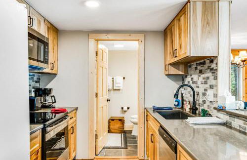 Three Bears Lodge - Photo 9