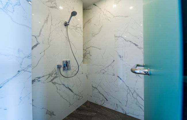 Luxury Mansion On Golf Course - BMG5 - Foto 71