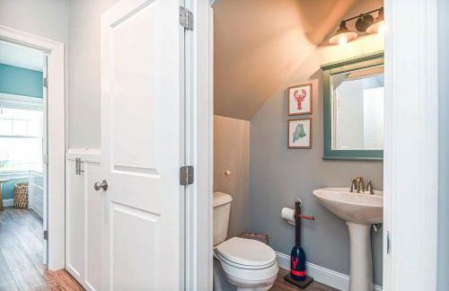 Maritime Meadows - Charming Resort-Style Home - Photo 29