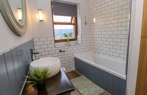 19 The Village - Photo 23