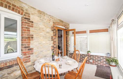 Knapp Cottage - Photo 13