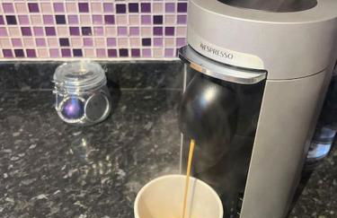 Substantial 5 Bed Townhouse - Foto 6