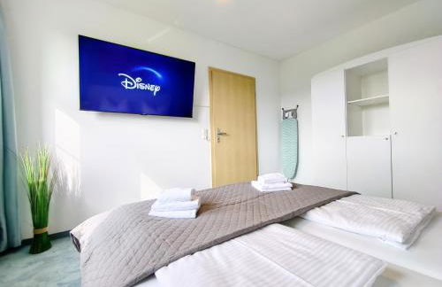 Seeblickapartment für bis zu 12, Nürnberg & Schwabach in 30-35 Minuten zu erreichen, Sauna, Arbeitsplatz, Dachterrasse & Grill - Foto 7