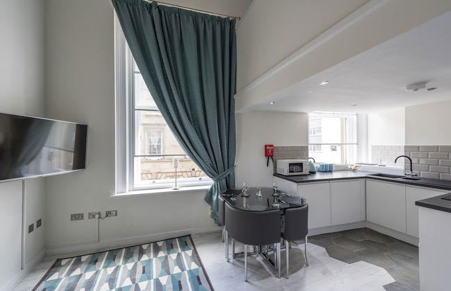 Union Bank Apartments - Photo 30