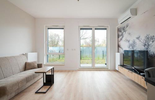 Ursynów Serenity Studio with Garden by BookingHost - Foto 4