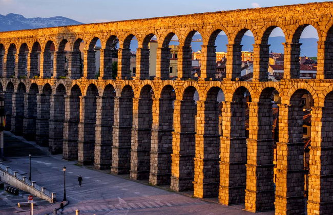 Segovia Guided Tour with Cathedral and Alcazar - Foto 3