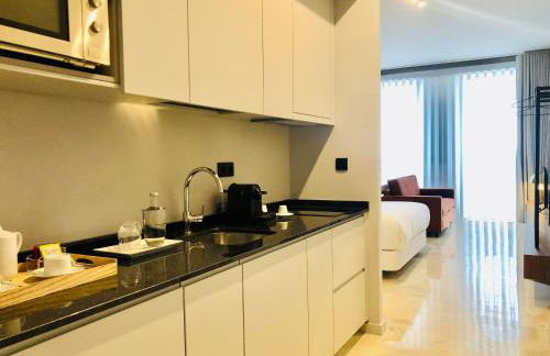 YOUROPO - Downtown - Foto 84