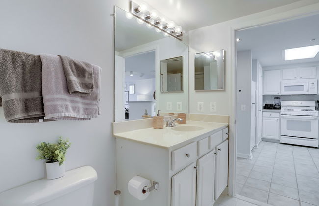 Arlington Apartments Near Metro - Foto 51